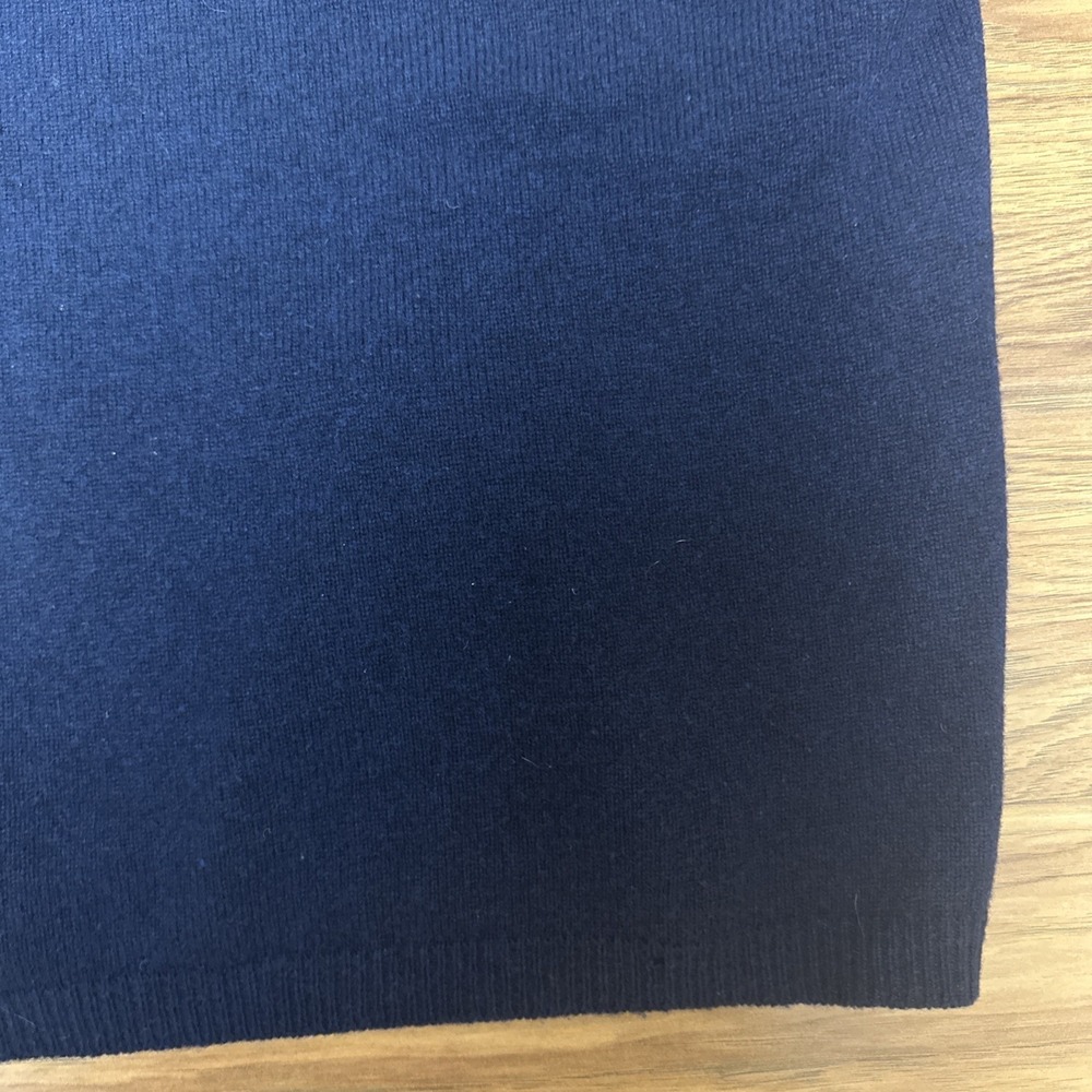 Vintage Abercrombie & Fitch Lambswool Sweater Mens 2XL Navy Blue Crewneck Logo - Picture 10 of 12